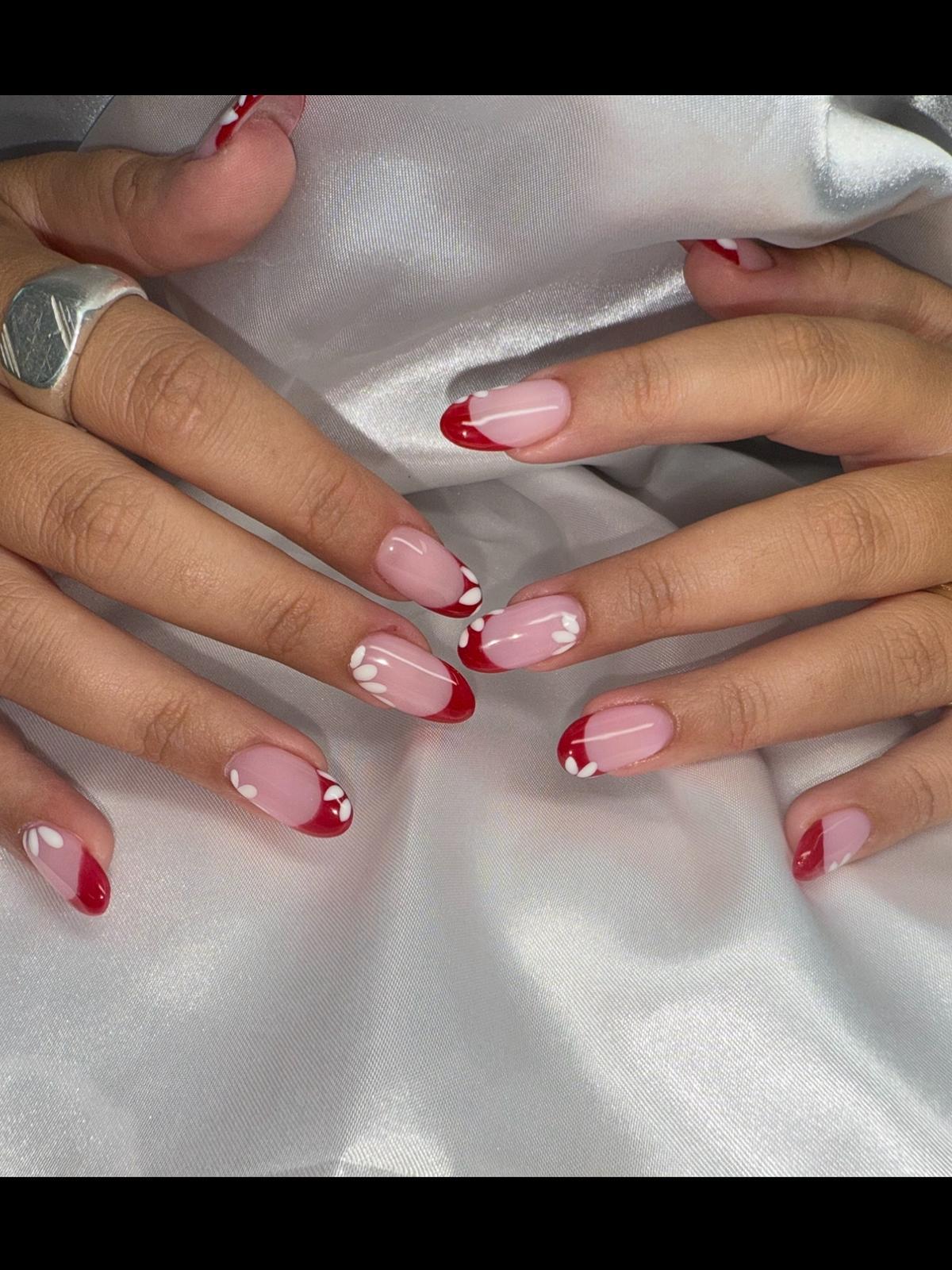 מילוי נייל ארט מקצועי - עבודות מזל טיפוח ויופי נתניה